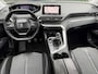 Peugeot 5008 1.2 PureTech Blue Lease Premium / bj.2018 / panoramadak / navigatie / distributie vervangen / boekjes / NAP 174964 km