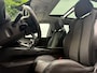 Peugeot 5008 1.2 PureTech Blue Lease Premium / bj.2018 / panoramadak / navigatie / distributie vervangen / boekjes / NAP 174964 km