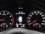 Kia Stonic 1.0 T-GDi MHEV DynamicLine | Apple Carplay / Android Auto | Cruise Control | Achteruitrijcamera | Parkeersensoren | Trekhaak |