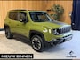Jeep Renegade 4xe 240 PK Plug-in Hybrid Electric Trailhawk. Leer. Panoramadak. Trekhaak. 1 eigenaar 47000 km.