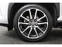 Toyota Yaris Cross 1.5 Hybrid GR Sport | JBL Audio | Stoelverwarming | Elektrische achterklep | Achteruitrijcamera| Parkeersensoren | Apple Carplay | Android Auto |