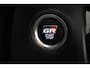 Toyota Yaris Cross 1.5 Hybrid GR Sport | JBL Audio | Stoelverwarming | Elektrische achterklep | Achteruitrijcamera| Parkeersensoren | Apple Carplay | Android Auto |