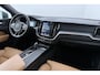 Volvo XC60 2.0 B4 AWD Momentum Pro | ACC | Panoramadak | Head-Up | Standkachel | BLIS | Stoel+Stuurverwarming | Keyless