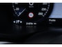 Volvo XC60 2.0 B4 AWD Momentum Pro | ACC | Panoramadak | Head-Up | Standkachel | BLIS | Stoel+Stuurverwarming | Keyless
