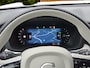 Volvo XC60 2.0 T6 Plug-in hybrid AWD Plus Bright | Luchtvering | Stoelventilatie | Pano | 360 Cam | HUD