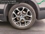 BMW X1 xDrive25e High Executive | full led | panodak | trekhaak | stoelverwarming | hud | dab |