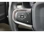 Volvo XC40 T3 Automaat Momentum Pro | Achteruitrijcamera | Semi elektrische trekhaak | Apple Carplay/Android Auto | Cruise Control | Stoelverwarming voorzijde | Elektrisch bedienbare achterklep