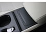 Volvo XC40 T3 Automaat Momentum Pro | Achteruitrijcamera | Semi elektrische trekhaak | Apple Carplay/Android Auto | Cruise Control | Stoelverwarming voorzijde | Elektrisch bedienbare achterklep