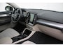 Volvo XC40 T3 Automaat Momentum Pro | Achteruitrijcamera | Semi elektrische trekhaak | Apple Carplay/Android Auto | Cruise Control | Stoelverwarming voorzijde | Elektrisch bedienbare achterklep