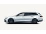 Volkswagen Passat Variant 1.5 eHybrid R-Line Edition 272 PK Plug in hybride | #AD | Trekhaak | 2000 kg trekgewicht | Black Style plus | Harman Kardon geluidssysteem | 360 Camera | Dodehoeksensoren | Alcantara dakhemel | Stoelverwarming | Stuurverwarming | Apple Carplay | 19" Lichtmetalen velgen | Head-up display | Elektrisch verstelbare stoelen | Achterklep elektrisch |