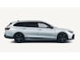 Volkswagen Passat Variant 1.5 eHybrid R-Line Edition 272 PK Plug in hybride | #AD | Trekhaak | 2000 kg trekgewicht | Black Style plus | Harman Kardon geluidssysteem | 360 Camera | Dodehoeksensoren | Alcantara dakhemel | Stoelverwarming | Stuurverwarming | Apple Carplay | 19" Lichtmetalen velgen | Head-up display | Elektrisch verstelbare stoelen | Achterklep elektrisch |