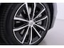 Volvo V60 T8 Plug-in hybrid Plus Dark | ACC | 360° Camera | BLIS | Keyless | Stoel+Stuurverwarming | Getint Glas