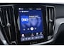 Volvo V60 T8 Plug-in hybrid Plus Dark | ACC | 360° Camera | BLIS | Keyless | Stoel+Stuurverwarming | Getint Glas