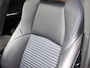 Toyota RAV4 2.5 Hybrid Bi-Tone Limited | Parkeersensoren voor+achter | Draadloze telefoonlader | Stoelverwarming | Elektrische achterklep | Climate Control | Cruise Control Adaptive | Navigatie | Apple CarPlay/Android Auto |