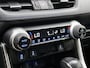 Toyota RAV4 2.5 Hybrid Bi-Tone Limited | Parkeersensoren voor+achter | Draadloze telefoonlader | Stoelverwarming | Elektrische achterklep | Climate Control | Cruise Control Adaptive | Navigatie | Apple CarPlay/Android Auto |