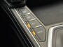 Lynk & Co 01 1.5 BLACK LINE PREMIUM ACHTERUITRIJCAMERA ADAPTIVE CRUISE CONTROL PANORAMA SCHUIF/KANTELDAK APPLE CARPLAY/ANDROID RIJSTROOKSENSOREN ZEER MOOI !!