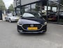 Mazda 3 Sedan Comfort 2.0 e-Sky-X 186pk | Bose & Leder Pack | 1e eigenaar | Dealer onderhouden | Navi | HUD | Keyless | Adaptive | CarPlay