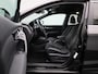 Nissan Qashqai 1.2 N-Vision | Climate Control | Panoramadak | Stoelverwarming | Navigatie | Achteruitrijcamera | Parkeersensoren | Trekhaak |