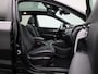 Nissan Qashqai 1.2 N-Vision | Climate Control | Panoramadak | Stoelverwarming | Navigatie | Achteruitrijcamera | Parkeersensoren | Trekhaak |