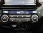 Nissan Qashqai 1.2 N-Vision | Climate Control | Panoramadak | Stoelverwarming | Navigatie | Achteruitrijcamera | Parkeersensoren | Trekhaak |