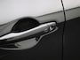 Nissan Qashqai 1.2 N-Vision | Climate Control | Panoramadak | Stoelverwarming | Navigatie | Achteruitrijcamera | Parkeersensoren | Trekhaak |