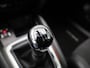 Nissan Qashqai 1.2 N-Vision | Climate Control | Panoramadak | Stoelverwarming | Navigatie | Achteruitrijcamera | Parkeersensoren | Trekhaak |