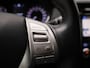 Nissan Qashqai 1.2 N-Vision | Climate Control | Panoramadak | Stoelverwarming | Navigatie | Achteruitrijcamera | Parkeersensoren | Trekhaak |