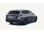 Volkswagen Passat Variant 1.5 eHybrid R-Line Edition 272 PK Plug in hybride | #AD | Trekhaak | 2000 kg trekgewicht | Black Style plus | Harman Kardon geluidssysteem | 360 Camera | Dodehoeksensoren | Alcantara dakhemel | Stoelverwarming | Stuurverwarming | Apple Carplay | 19" Lichtmetalen velgen | Head-up display | Elektrisch verstelbare stoelen | Achterklep elektrisch |
