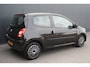 Renault Twingo 1.2 Authentique - AIRCO - NIEUWE DISTRIBUTIERIEM