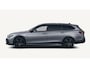 Volkswagen Passat Variant 1.5 eHybrid R-Line Edition 272 PK Plug in hybride | #AD | Trekhaak | 2000 kg trekgewicht | Black Style plus | Harman Kardon geluidssysteem | 360 Camera | Dodehoeksensoren | Alcantara dakhemel | Stoelverwarming | Stuurverwarming | Apple Carplay | 19" Lichtmetalen velgen | Head-up display | Elektrisch verstelbare stoelen | Achterklep elektrisch |