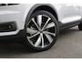Volvo XC40 232PK Automaat Recharge Pro | 360 Camera | Adapt. Cruise | H&K Audio | 20" LMV | Verw. Voorstoelen & stuurwiel | Elektrisch verstelbare voorstoelen