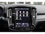 Volvo XC40 232PK Automaat Recharge Pro | 360 Camera | Adapt. Cruise | H&K Audio | 20" LMV | Verw. Voorstoelen & stuurwiel | Elektrisch verstelbare voorstoelen