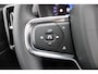 Volvo XC40 232PK Automaat Recharge Pro | 360 Camera | Adapt. Cruise | H&K Audio | 20" LMV | Verw. Voorstoelen & stuurwiel | Elektrisch verstelbare voorstoelen