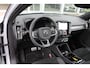 Volvo XC40 232PK Automaat Recharge Pro | 360 Camera | Adapt. Cruise | H&K Audio | 20" LMV | Verw. Voorstoelen & stuurwiel | Elektrisch verstelbare voorstoelen