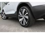 Volvo XC40 232PK Automaat Recharge Pro | 360 Camera | Adapt. Cruise | H&K Audio | 20" LMV | Verw. Voorstoelen & stuurwiel | Elektrisch verstelbare voorstoelen