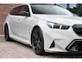 BMW M5 Touring | Chalk Individual | Ultimate Pack | Keramisch | Pano | Trekh | B&W | DA+
