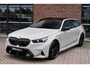 BMW M5 Touring | Chalk Individual | Ultimate Pack | Keramisch | Pano | Trekh | B&W | DA+