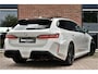 BMW M5 Touring | Chalk Individual | Ultimate Pack | Keramisch | Pano | Trekh | B&W | DA+