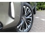 Toyota Yaris Cross 1.5 Hybrid Executive Bi-tone | Rijklaar | Panorama | Blind Spot | Head Up | JBL | Sensoren v+a | Stoelverw. | Apple/Android | Half-leder