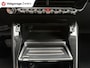 Peugeot e-2008 EV Allure Pack 50 kWh SOH94%/3-Fase/Cruise/Afneembare trekhaak/Carplay.