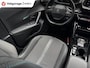 Peugeot e-2008 EV Allure Pack 50 kWh SOH94%/3-Fase/Cruise/Afneembare trekhaak/Carplay.