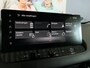 Nissan Qashqai 1.3 MHEV Xtronic N-Connecta *1.800KG Trekgewicht!* - Occasion Lease vanaf €529 p/m - Trekhaak - Panoramadak - Dakrails - Apple carplay/Android auto