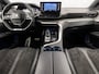 Peugeot 5008 1.2 PureTech GT 7 Persoons Automaat (APPLE CARPLAY, 1e EIGENAAR, GROOT NAVI, LEDER/ALCANTARA, 360 CAMERA, SPORTSTOELEN, KEYLESS, GETINT GLAS, ADAPTIVE CRUISE, NIEUWSTAAT)