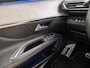 Peugeot 5008 1.2 PureTech GT 7 Persoons Automaat (APPLE CARPLAY, 1e EIGENAAR, GROOT NAVI, LEDER/ALCANTARA, 360 CAMERA, SPORTSTOELEN, KEYLESS, GETINT GLAS, ADAPTIVE CRUISE, NIEUWSTAAT)