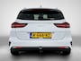Kia Ceed 120pk ExecutiveLine | 1ste eigenaar | Glazen dak | Camera | Dodehoekdetectie | Electrische klep | Stuur/stoel/achterbank verwarming