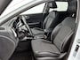 Kia Ceed 120pk ExecutiveLine | 1ste eigenaar | Glazen dak | Camera | Dodehoekdetectie | Electrische klep | Stuur/stoel/achterbank verwarming