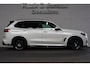 BMW X5 XDrive40i High Executive M-Sport Softclose Luchtvering Panoramadak Skylounge Keyless Massage Trekhaak Crystal H/K Headup