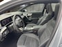 Mercedes-Benz A-klasse A 180 Business Solution AMG