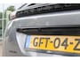 Peugeot 2008 1.2 100PK ALLURE | ACHTERUITRIJ CAMERA | NAVIGATIE | DRAADLOZE APPLE CARPLAY/ANDROID AUTO | PARKEERSENSOREN VOOR + ACHTER | CRUISE CONTROL | DAB+ RADIO | CLIMATE CONTROL | 17" LICHTMETALEN VELGEN | UNIEKE KM STAND! |