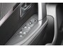 Peugeot 2008 1.2 100PK ALLURE | ACHTERUITRIJ CAMERA | NAVIGATIE | DRAADLOZE APPLE CARPLAY/ANDROID AUTO | PARKEERSENSOREN VOOR + ACHTER | CRUISE CONTROL | DAB+ RADIO | CLIMATE CONTROL | 17" LICHTMETALEN VELGEN | UNIEKE KM STAND! |